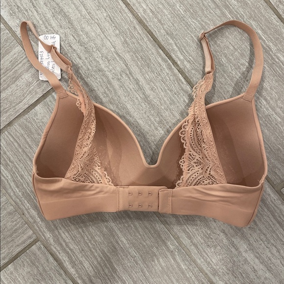 Women's Soma Enbliss Luxe Wireless Tan Lace Trim Bralette - Picture 4 of 4